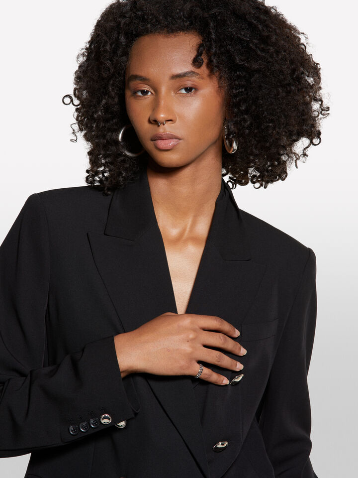 Blazer preto com botões gold - blazers para mulher - Preto | Sisley image number 4